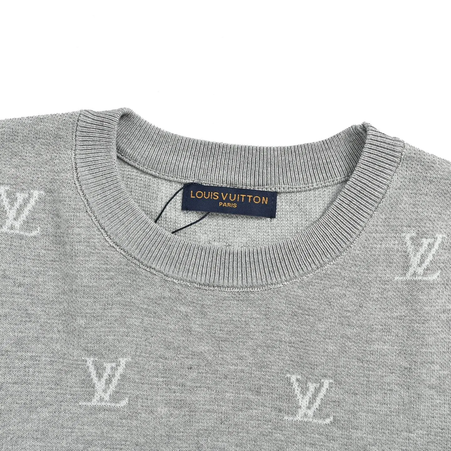 Louis Vuitton/